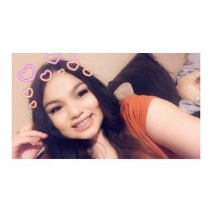 Meet your Posher, Cierra